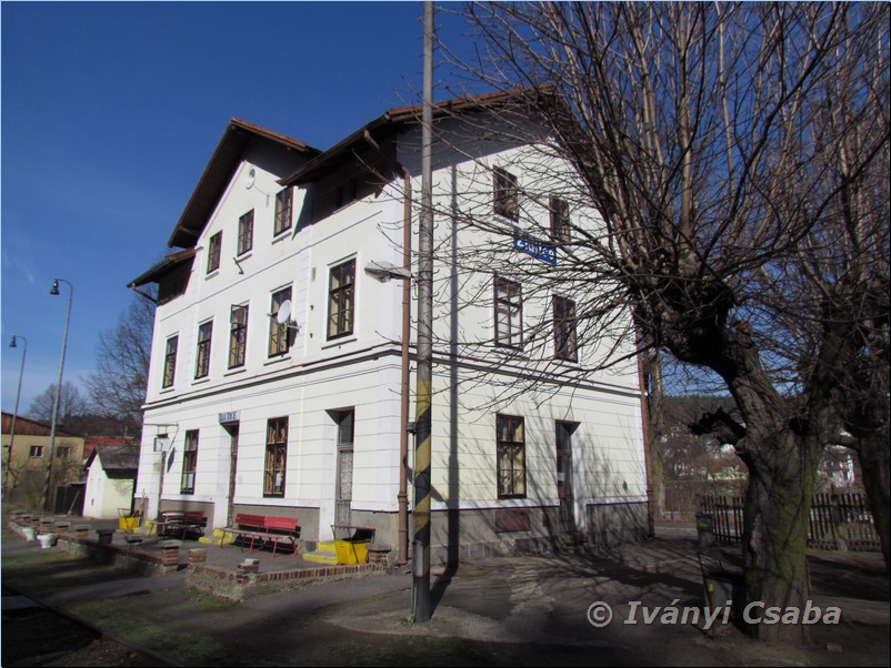 �lutice