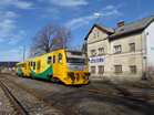 Htkznap a vonatok Nov Msto pod Smrkem llomsn fordulnak, alig pr perc alatt, itt mr Liberec fel tart a vonat jra. rdekes a vonat elejn felrakott viszonylatjelz, amit mg nem lttam