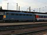 Ez�ttal �szaknyugat fel� indulunk, de az els� �rdekess�g (sz�momra) ez a d�l fel� indul� IC Amxz kocsival
