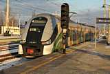 Vars�ba �rve m�r a nap is kis�t�tt, �gy a rept�ri j�raton k�zleked� Elf napf�rd�zve indult Modlinba
