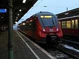 K�nigs Wusterhausen v�g�llom�s. A vonat p�r perc m�lva indul is vissza Potsdamba, velem egy�tt