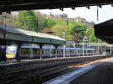 Érkezik egy Turbostar Glasgow felől