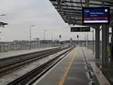 A menetrend nem t�l �temes, 15 �s 45 perc k�z�tt v�ltozik az 